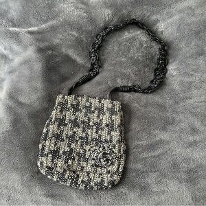 CHANEL TWEED PURSE